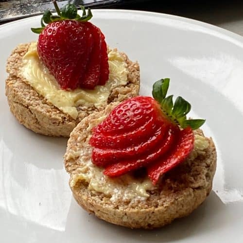 Buttered Scone with Strawberries