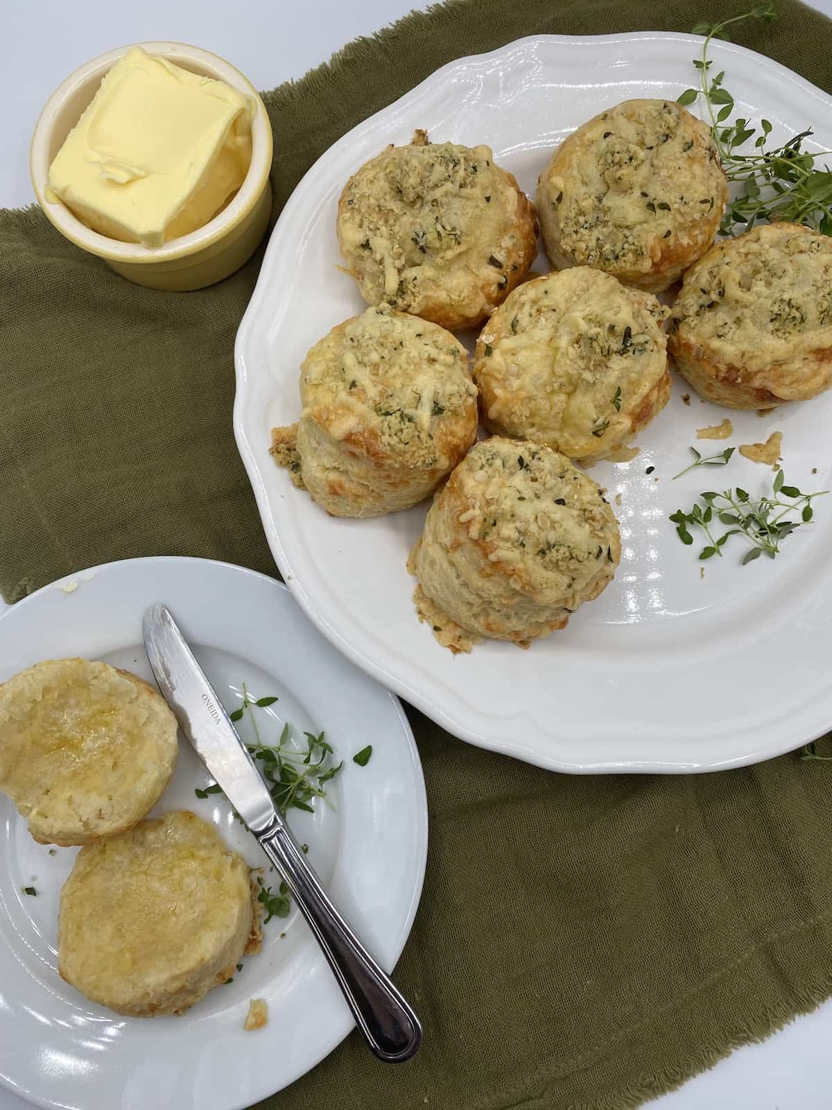 Cheese and Herb scones on a plate.